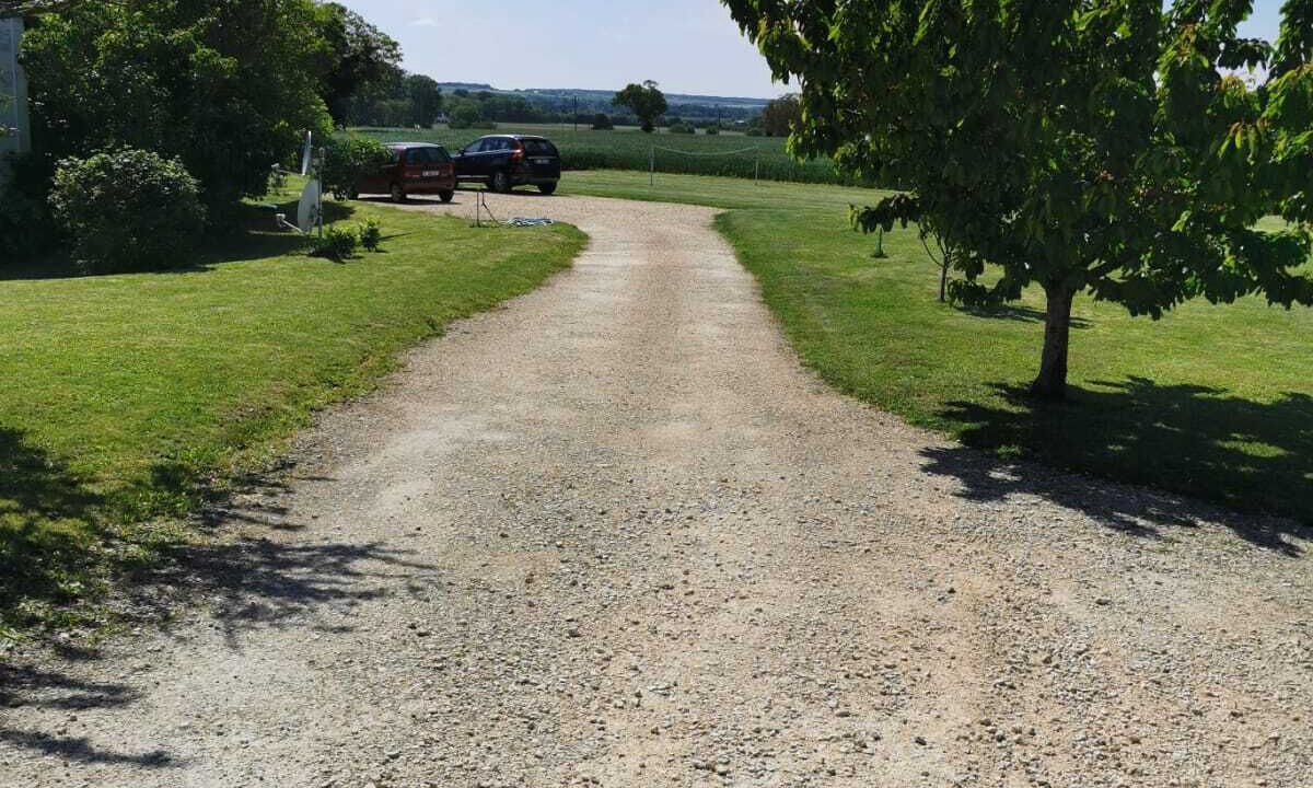 Photo of Outdoor in Trogues