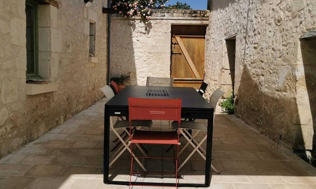 Photo of Outdoor in Trogues