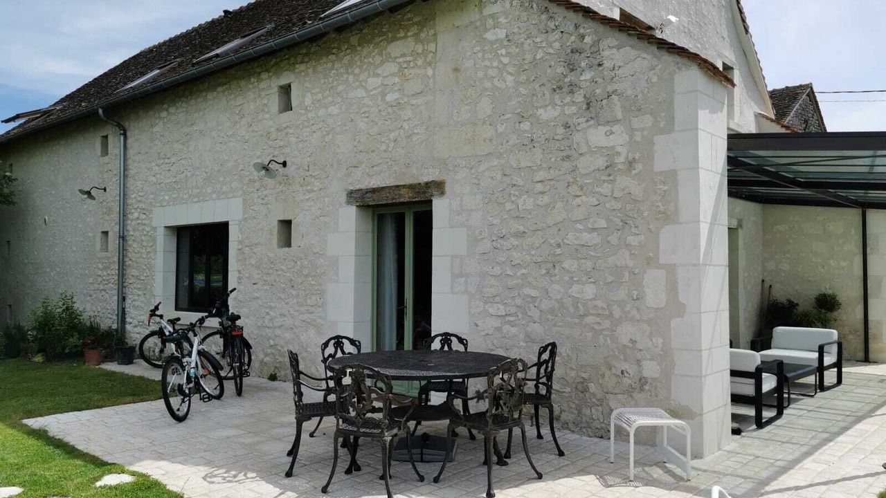 Photo of Outdoor in Trogues