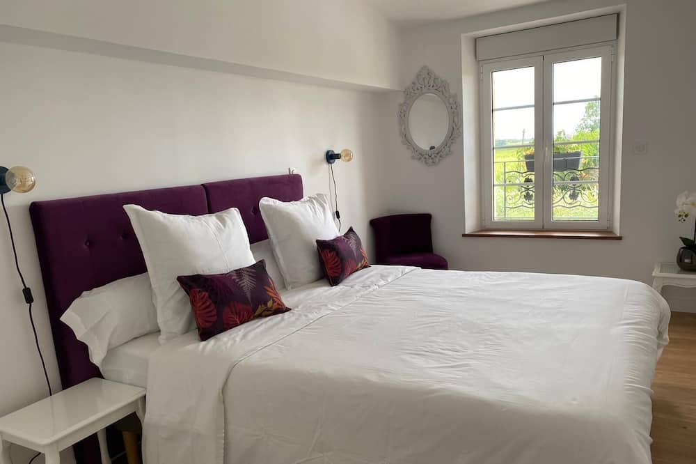 Photo of Bedroom in Saint-Louis-De-Montferrand