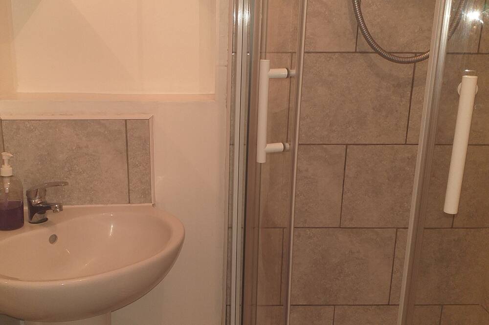 Photo of Bathroom in Bracknell