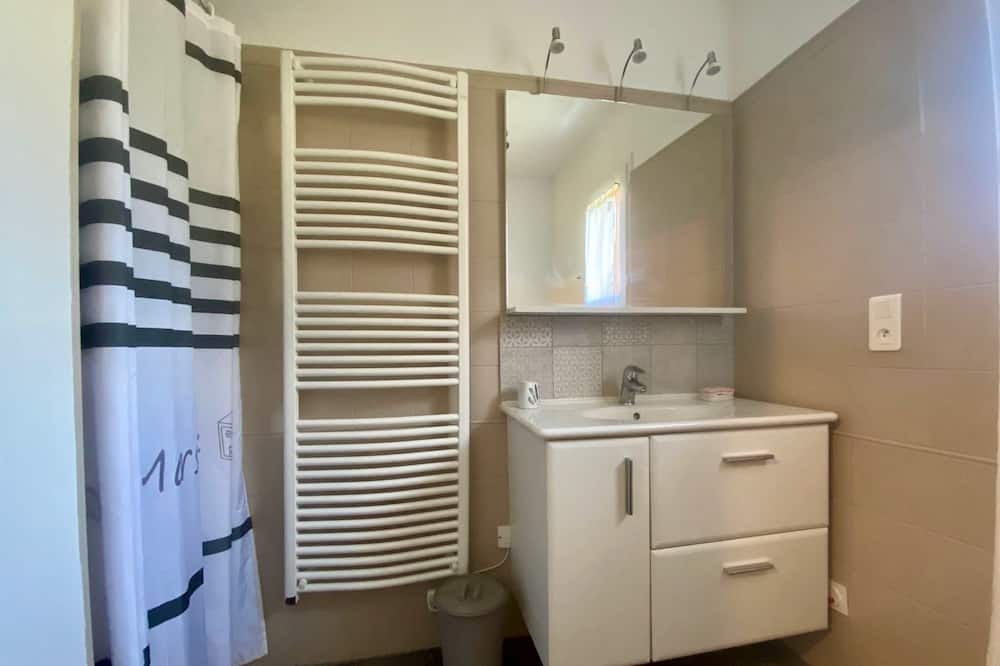Photo of Bathroom in Birac-sur-Trec