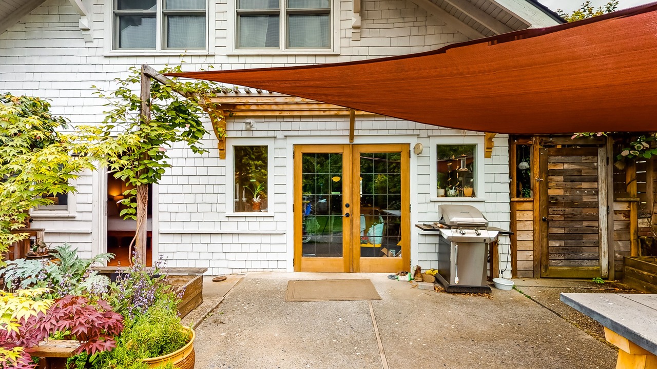 Photo of Outdoor in Stadium District