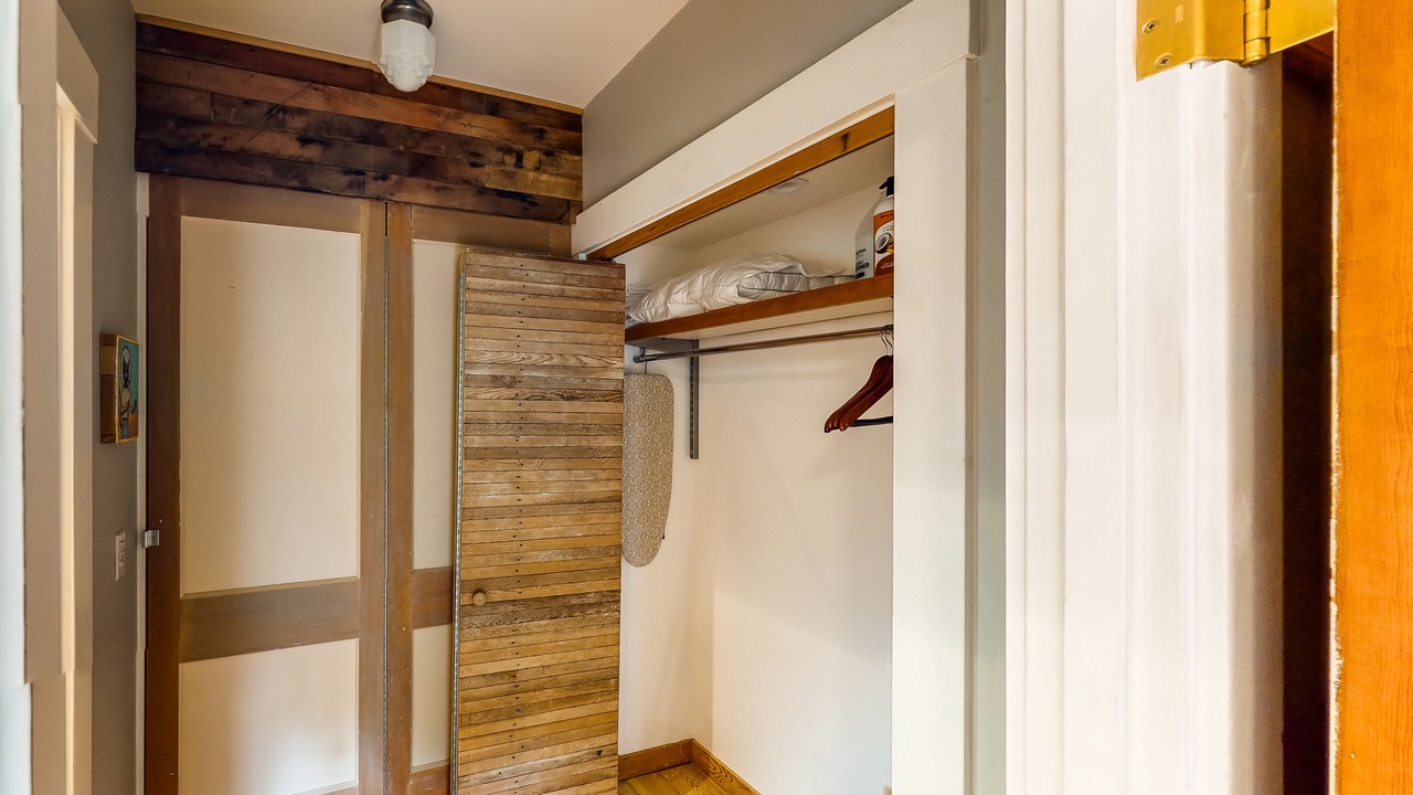 Photo of Others in Stadium District