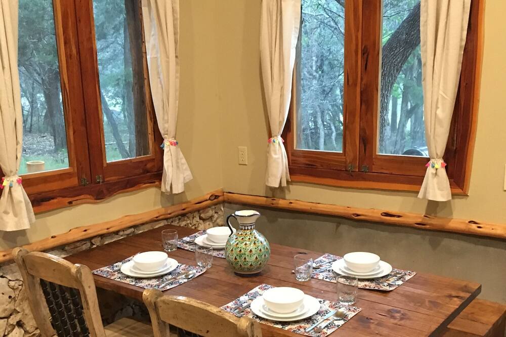 Photo of Kitchen in Round Mountain