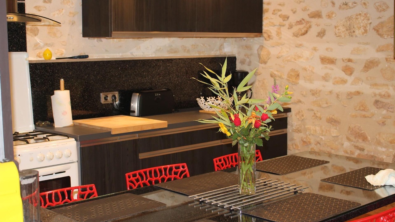 Photo of Kitchen in Saint-Pierre-de-Cole