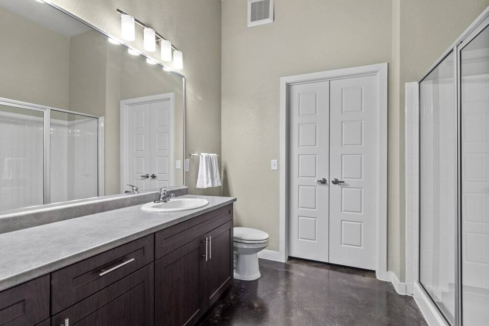 Photo of Bathroom in Fort Worth Cultural District