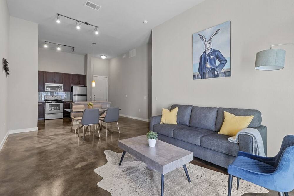 Photo of Livingroom in Fort Worth Cultural District