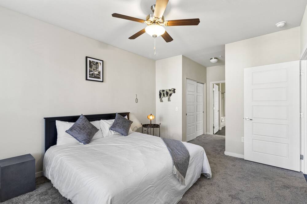 Photo of Bedroom in Fort Worth Cultural District