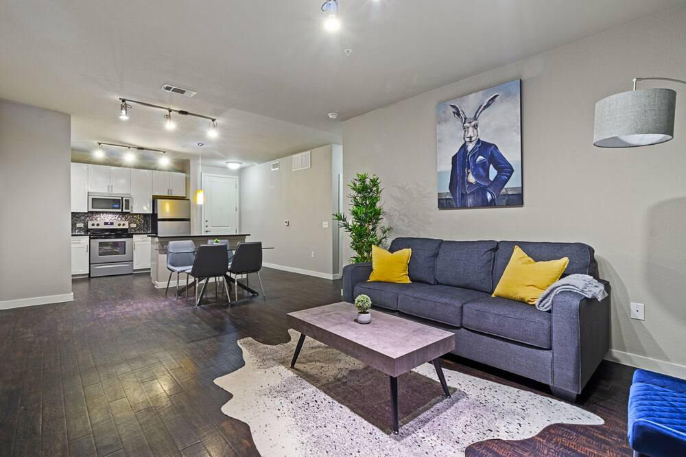 Photo of Livingroom in Fort Worth Cultural District