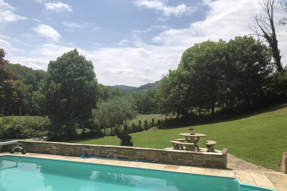 Photo of Outdoor in Sare