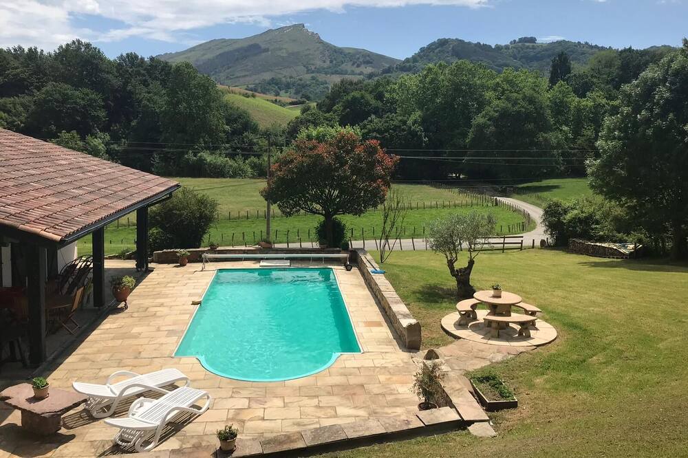 Photo of Outdoor in Sare