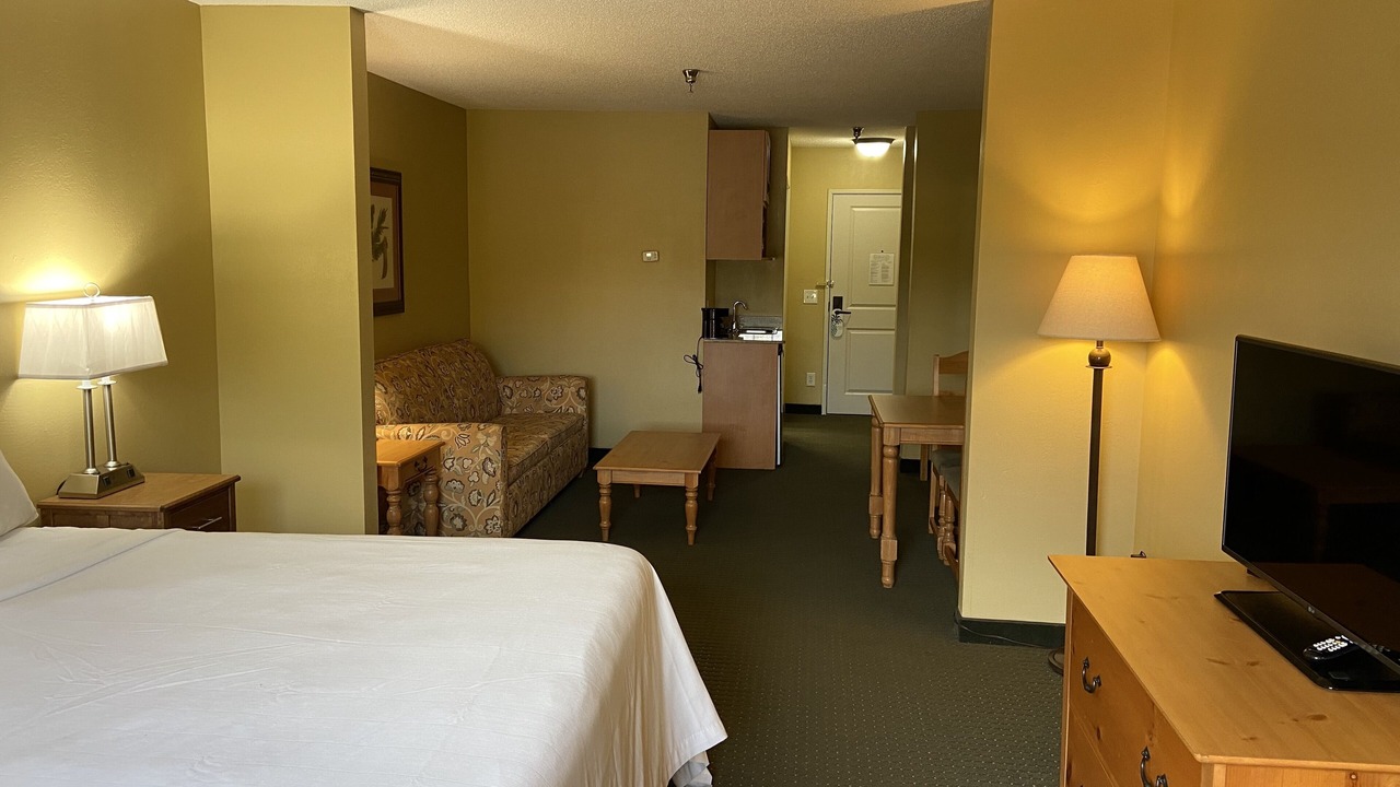 Photo of Bedroom in Misty River