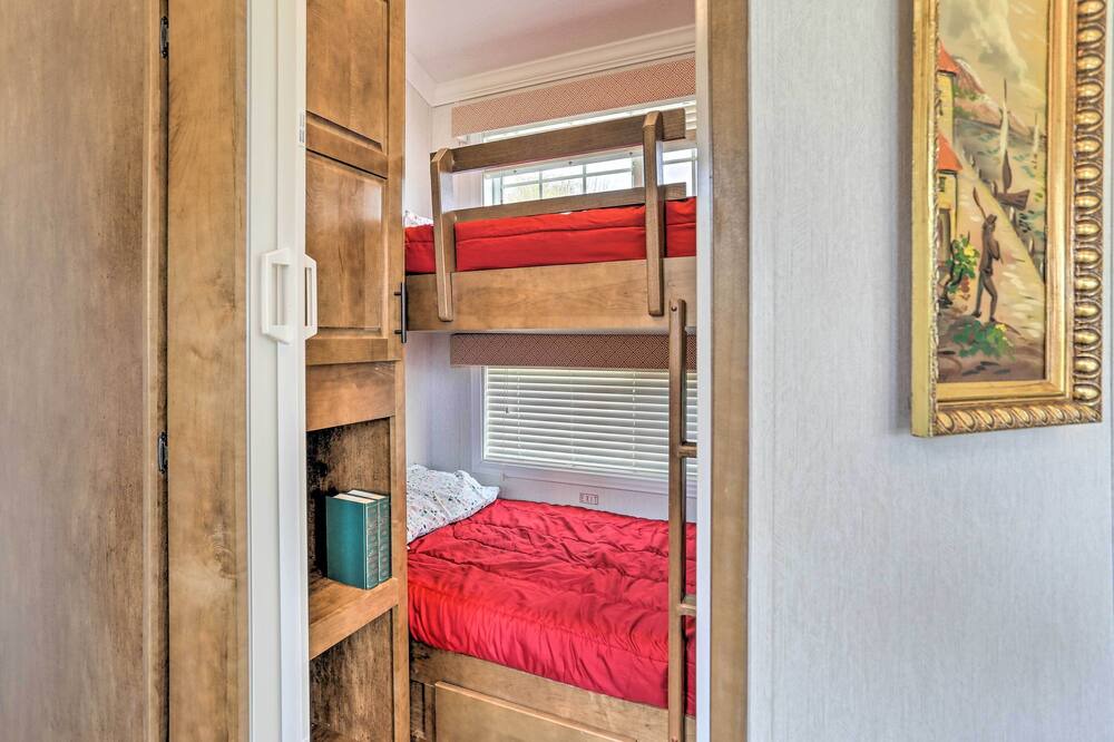 Photo of Others in Pleasant Mount