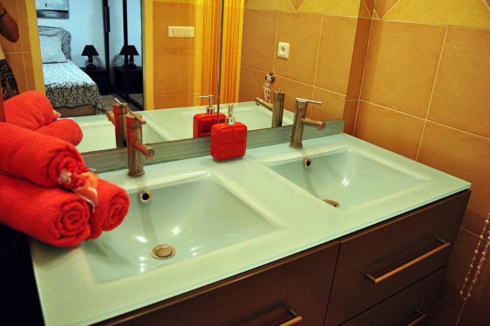 Photo of Bathroom in Le Soler