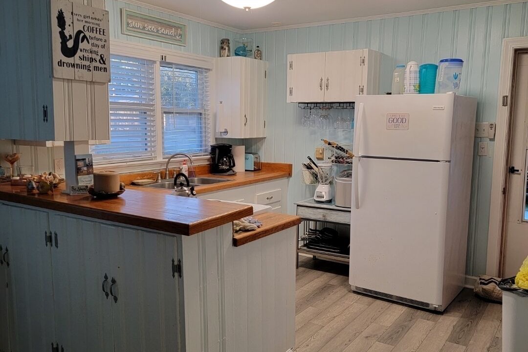 Photo of Kitchen in Sealevel