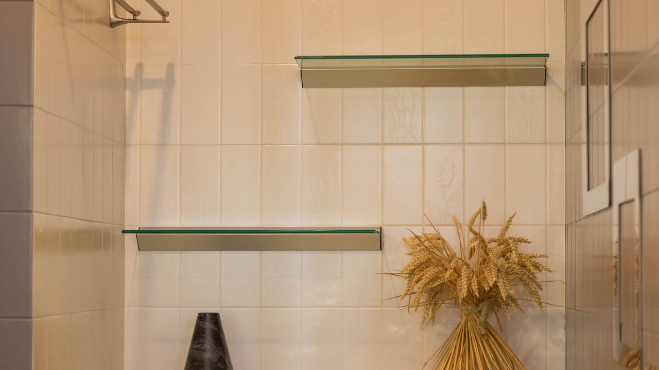 Photo of Bathroom in Force