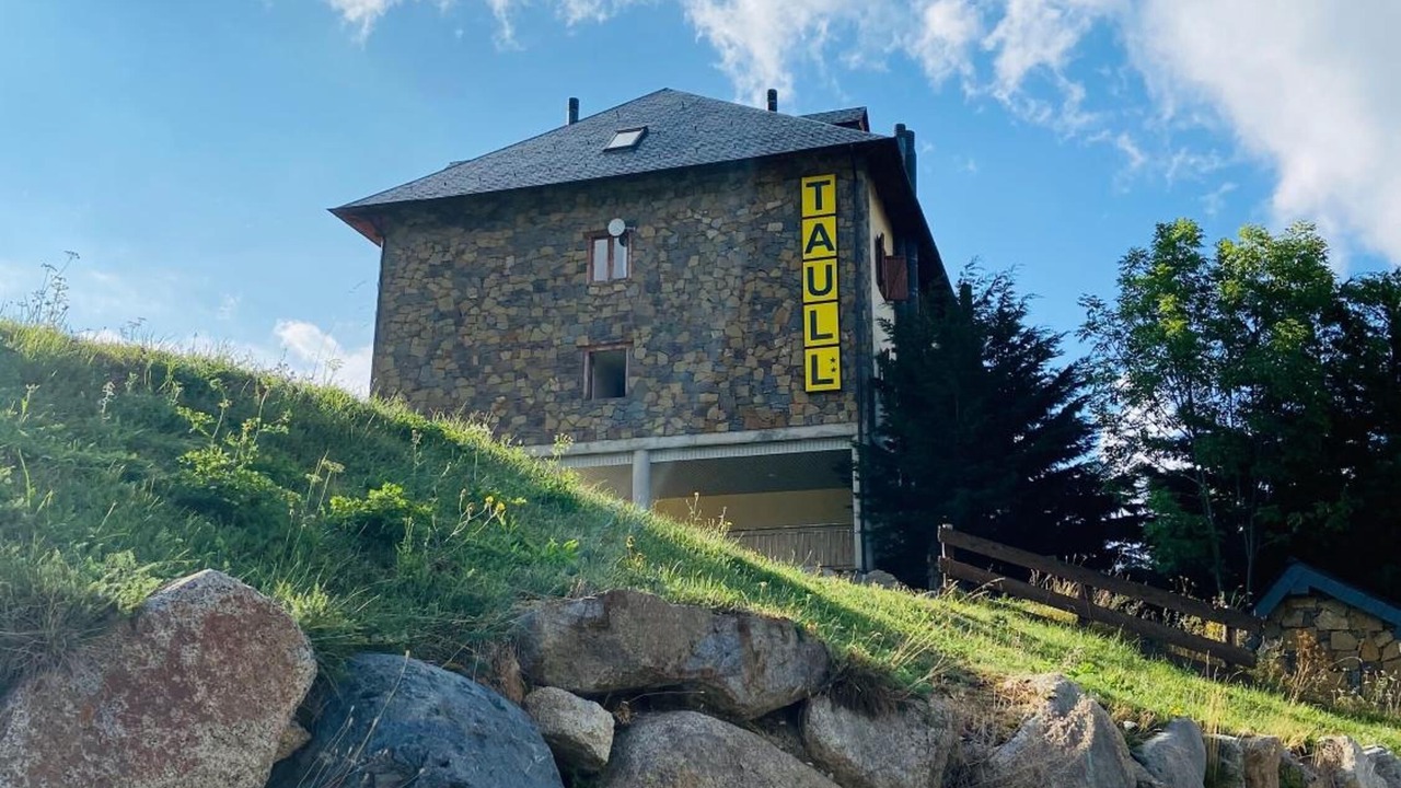 Photo of Buildings in Taull