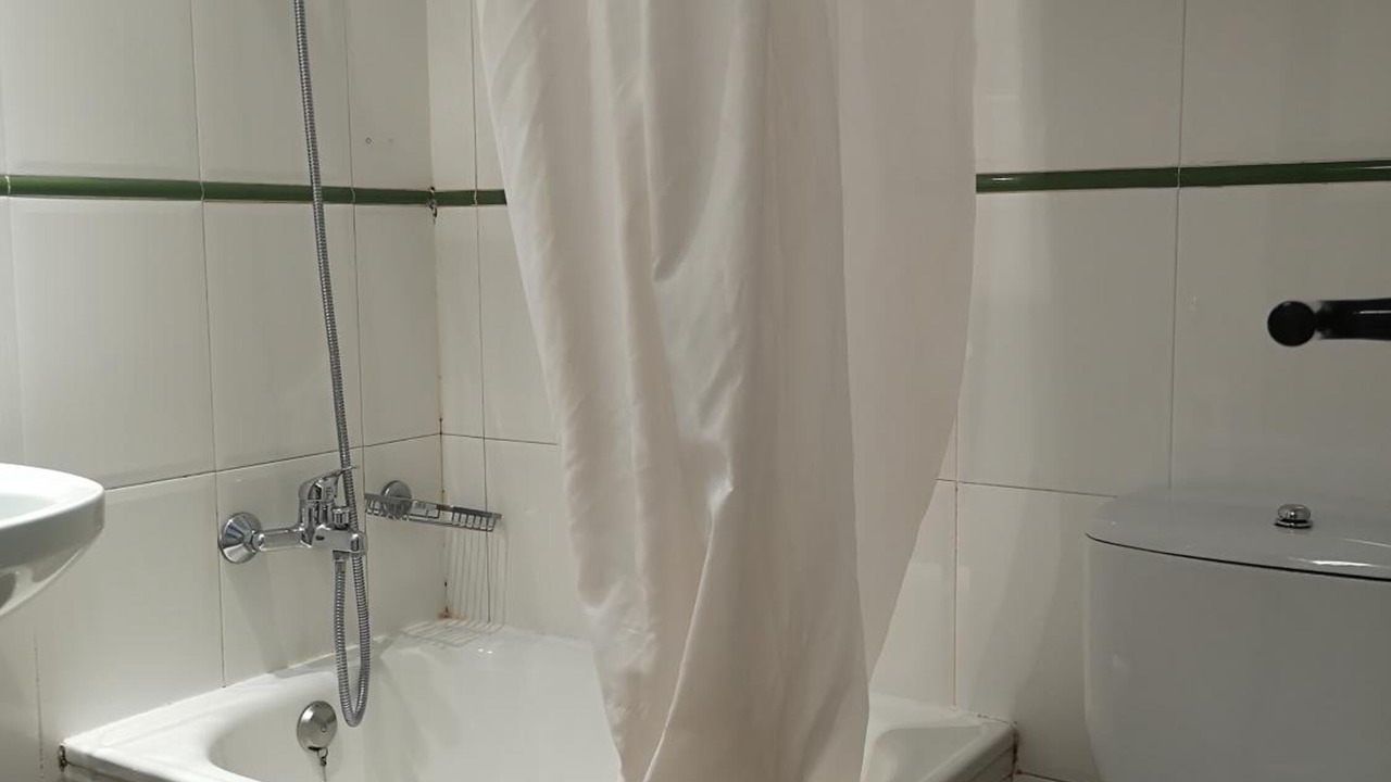 Photo of Bathroom in Taull