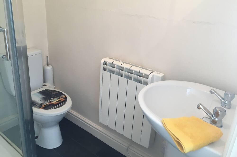 Photo of Bathroom in Goole