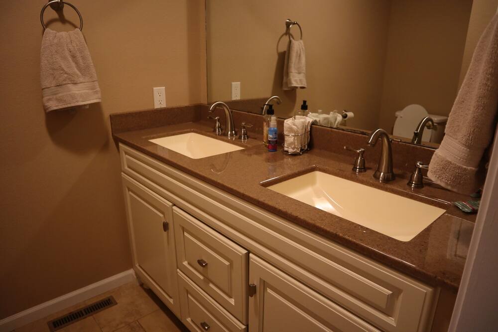 Photo of Bathroom in Rolla