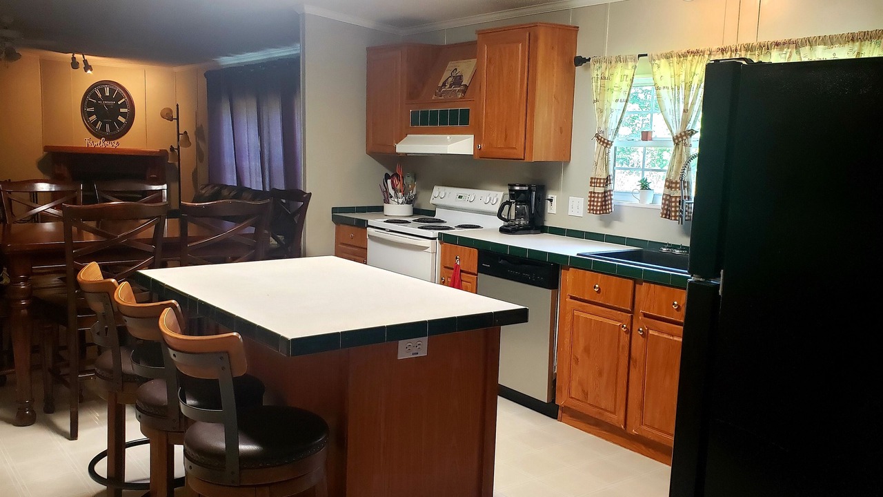 Photo of Kitchen in Hurricane Mills