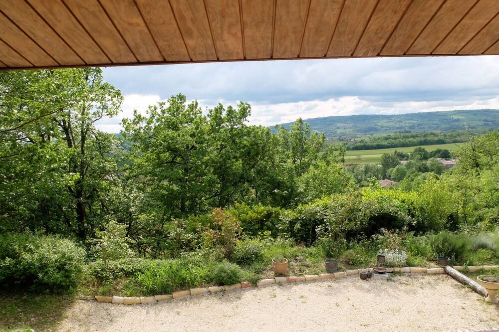 Photo of Outdoor in Saint-Antoine-l'Abbaye