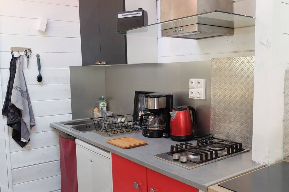 Photo of Kitchen in Saint-Antoine-l'Abbaye