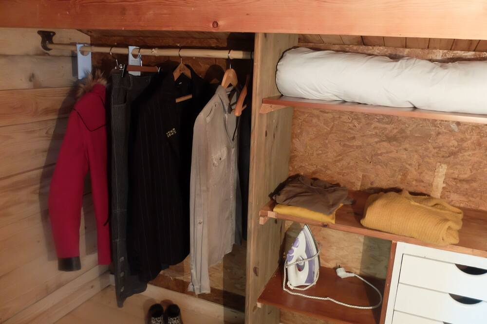 Photo of Bedroom in Saint-Antoine-l'Abbaye