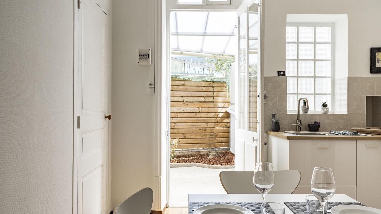 Photo of Others in Republique - Les Ponts