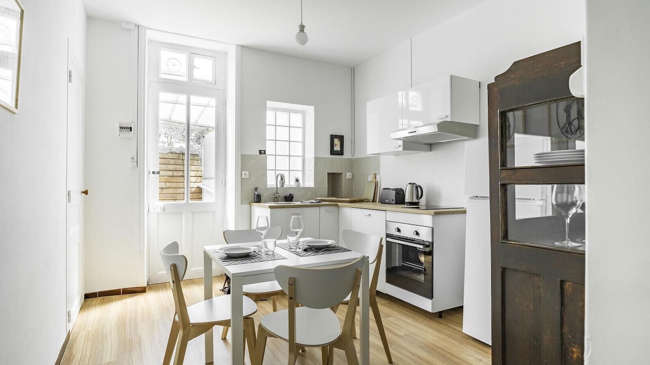 Photo of Others in Republique - Les Ponts