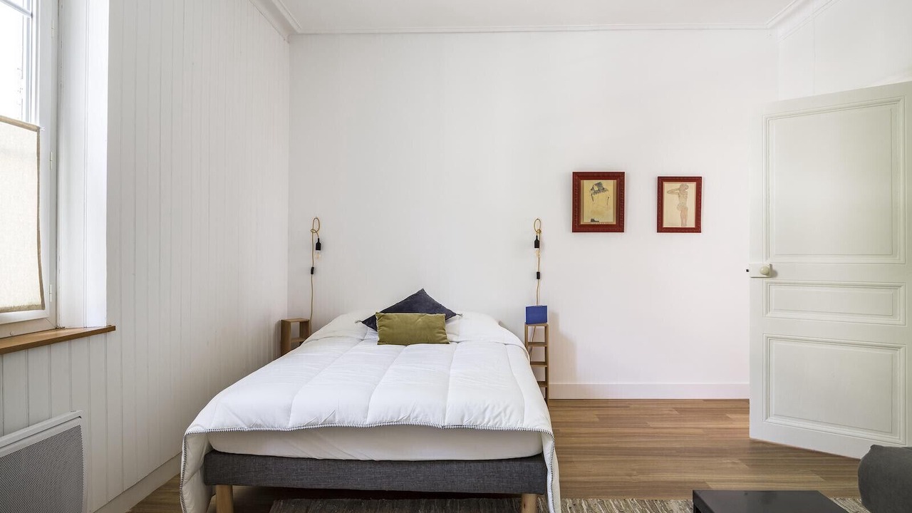 Photo of Others in Republique - Les Ponts