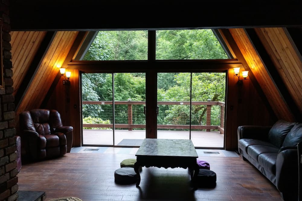 Photo of Others in Yamhill