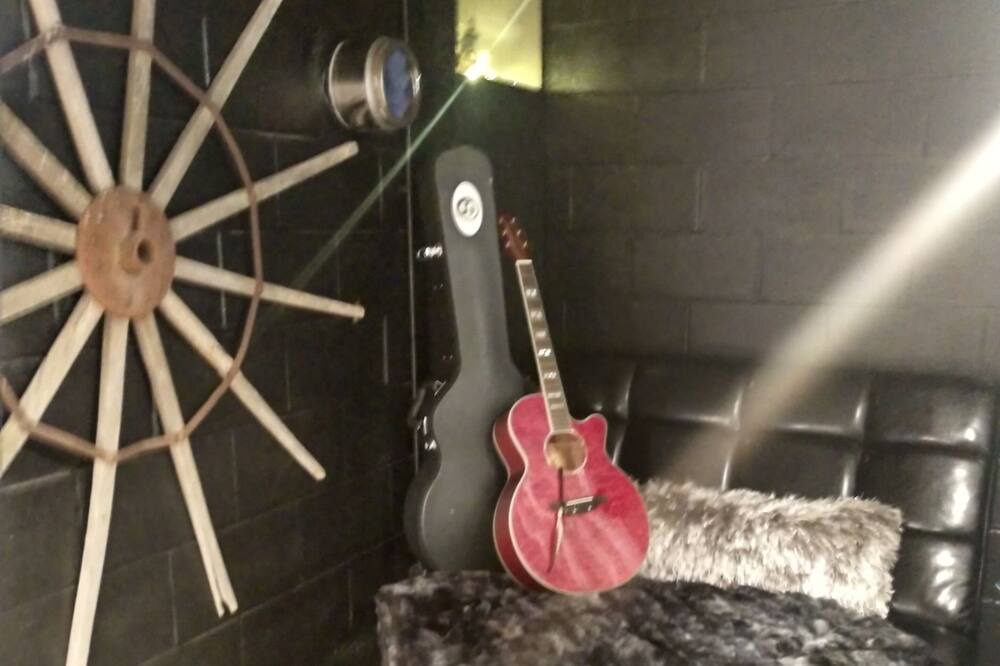 Photo of Others in Yamhill