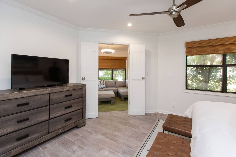 Photo of Bedroom in Saint Simons Island