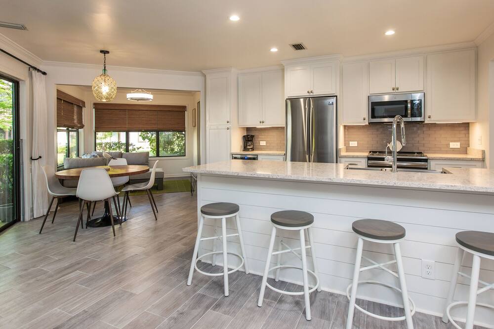 Photo of Kitchen in Saint Simons Island