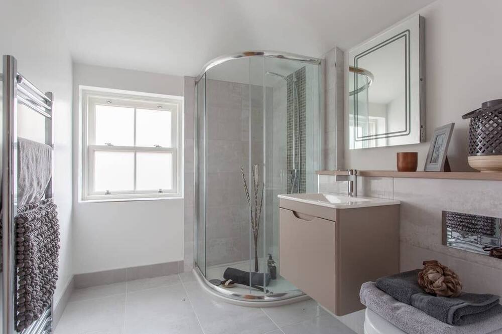 Photo of Bathroom in Marlow