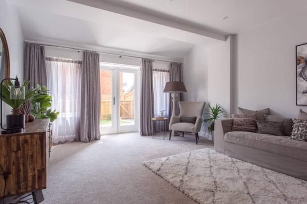 Photo of Livingroom in Marlow