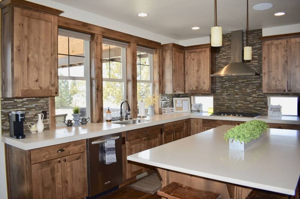 Photo of Kitchen in Powell Butte