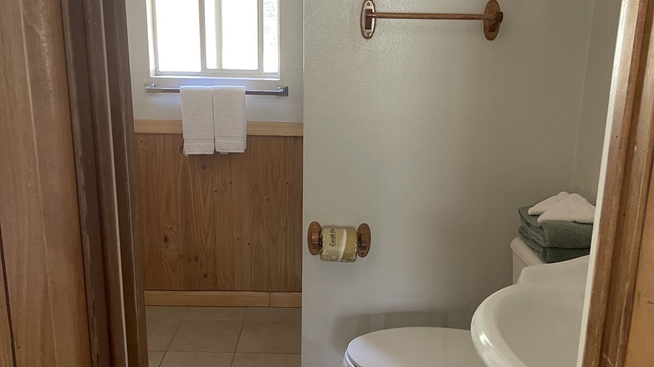Photo of Bathroom in Wrightwood