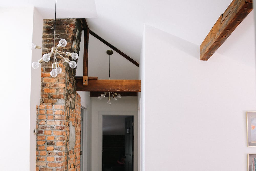 Photo of Livingroom in Connelly