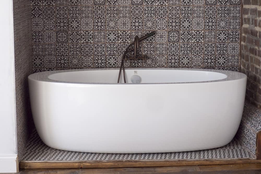 Photo of Others in Connelly