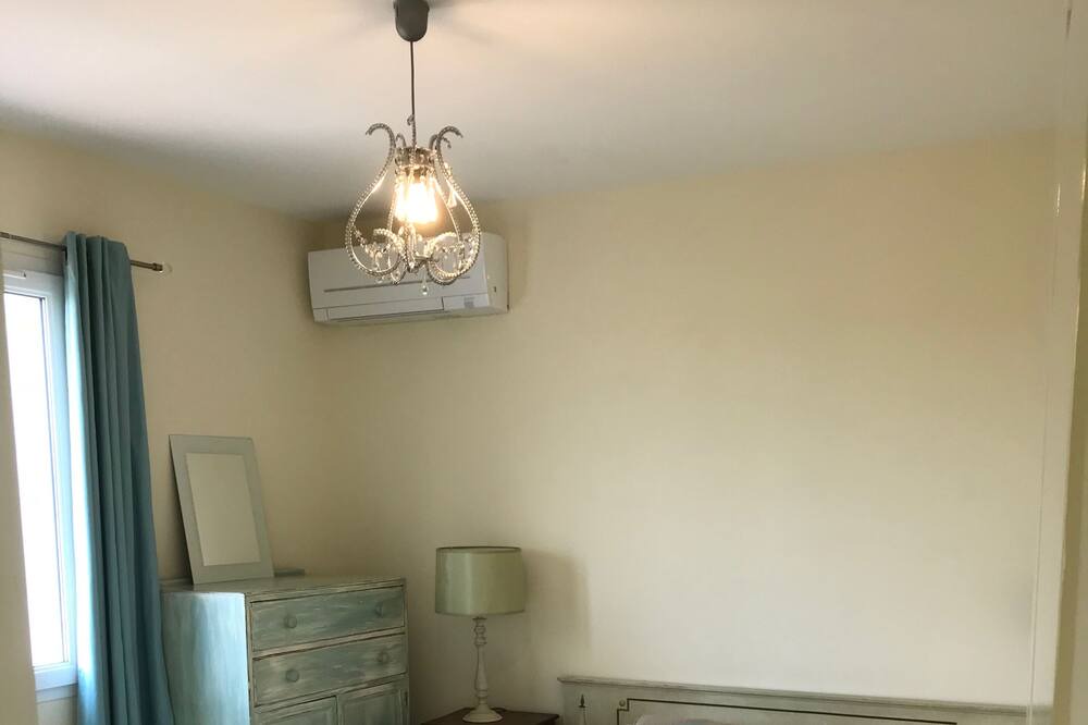 Photo of Bedroom in Limoux