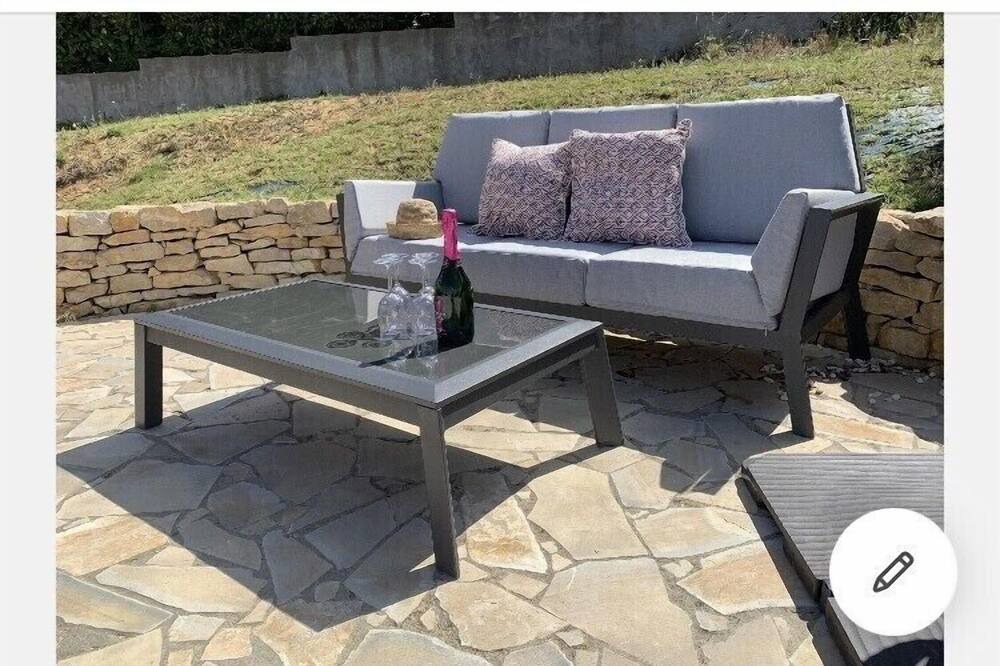 Photo of Patio Balcony in Limoux