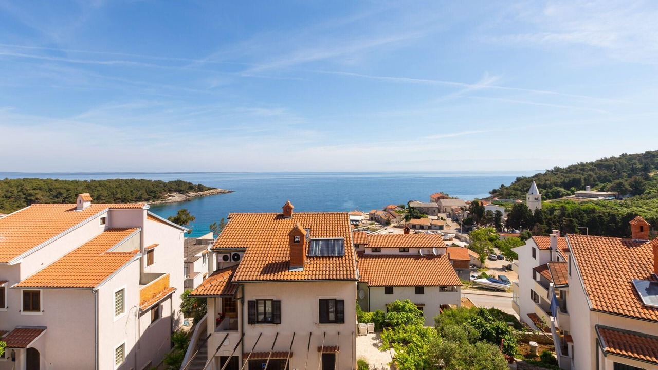 Photo of Outdoor in Cove Murtar
