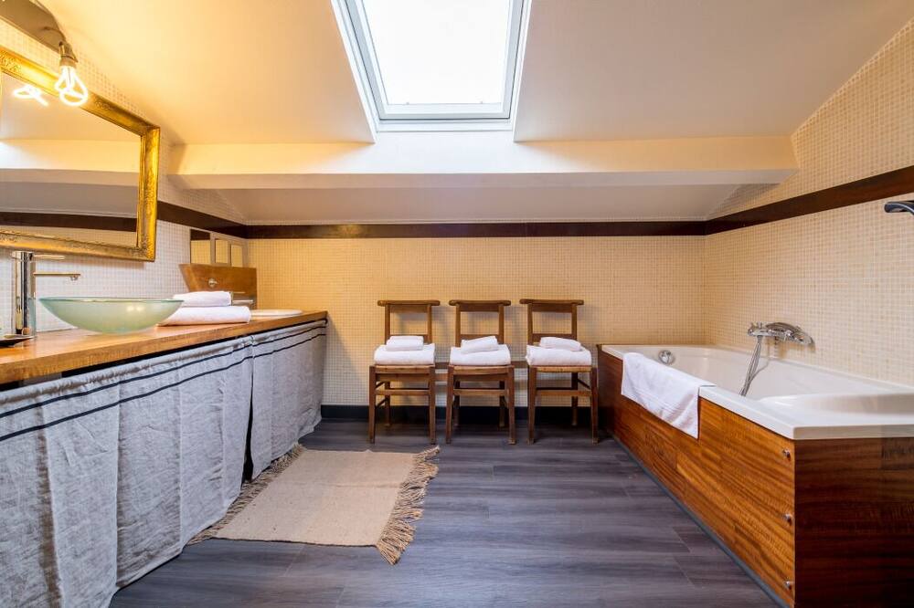 Photo of Bedroom in Candes-Saint-Martin