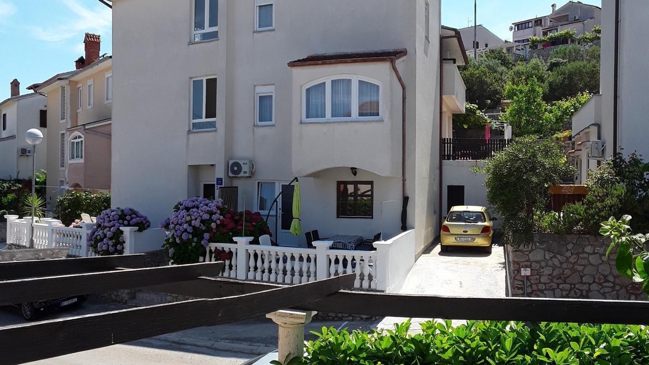 Photo of Outdoor in Cove Murtar
