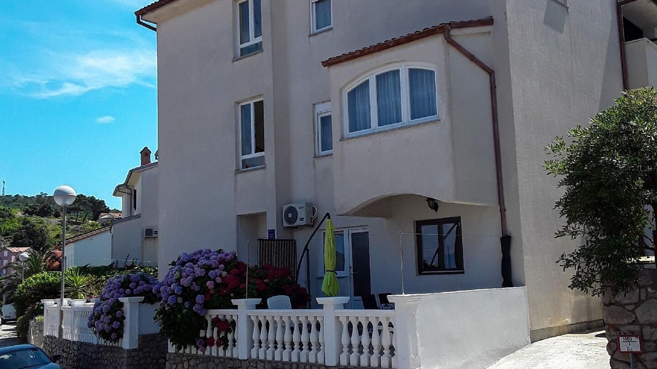 Photo of Outdoor in Cove Murtar
