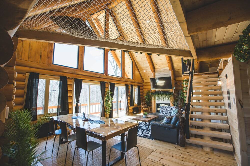 Photo of Livingroom in Saint-Philemon