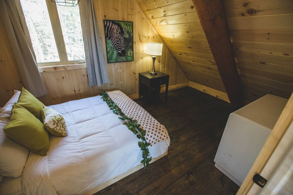 Photo of Bedroom in Saint-Philemon